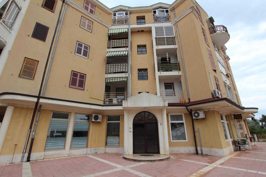 Room Roma Rovinj Exteriér fotografie