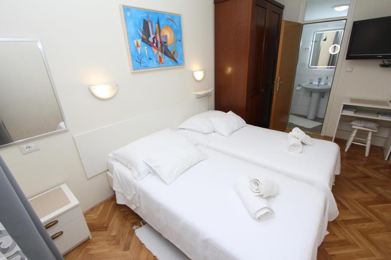 Room Roma Rovinj Exteriér fotografie