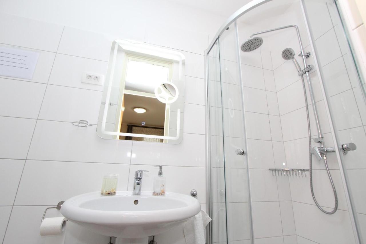 Room Roma Rovinj Exteriér fotografie